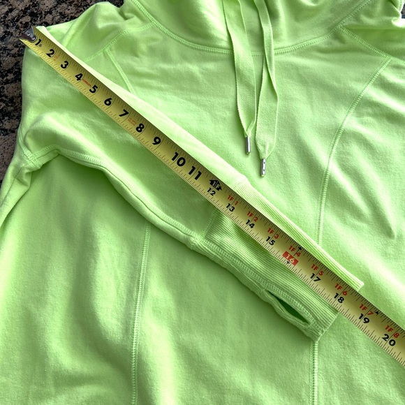 Zella jacket - Picture 7 of 14